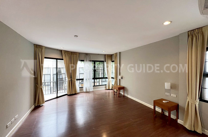 House with Shared Pool in Sukhumvit 