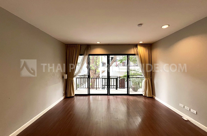 House with Shared Pool in Sukhumvit 
