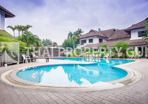 House with Shared Pool in Sukhumvit 