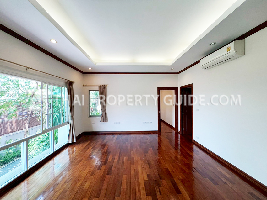 House with Shared Pool in Sukhumvit 