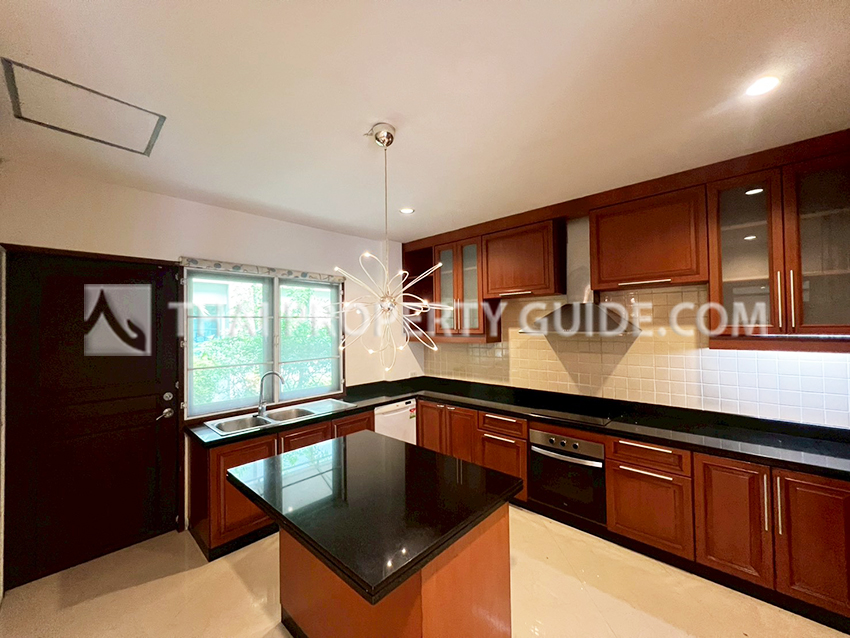 House with Shared Pool in Sukhumvit 
