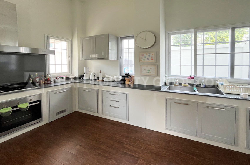 House with Shared Pool in Sukhumvit 