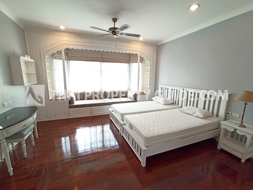 House with Shared Pool in Sukhumvit 