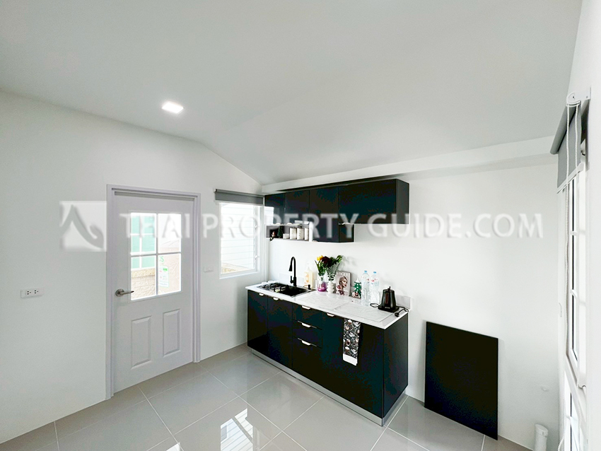 House with Shared Pool in Sukhumvit 