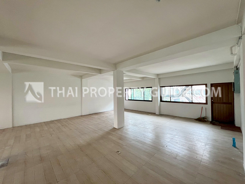 Office For Rent in Sukhumvit 