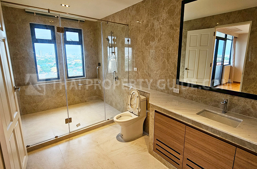 Penthouse in Nichada Thani 