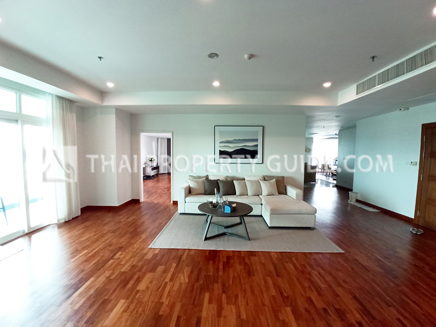 Penthouse in Nichada Thani 
