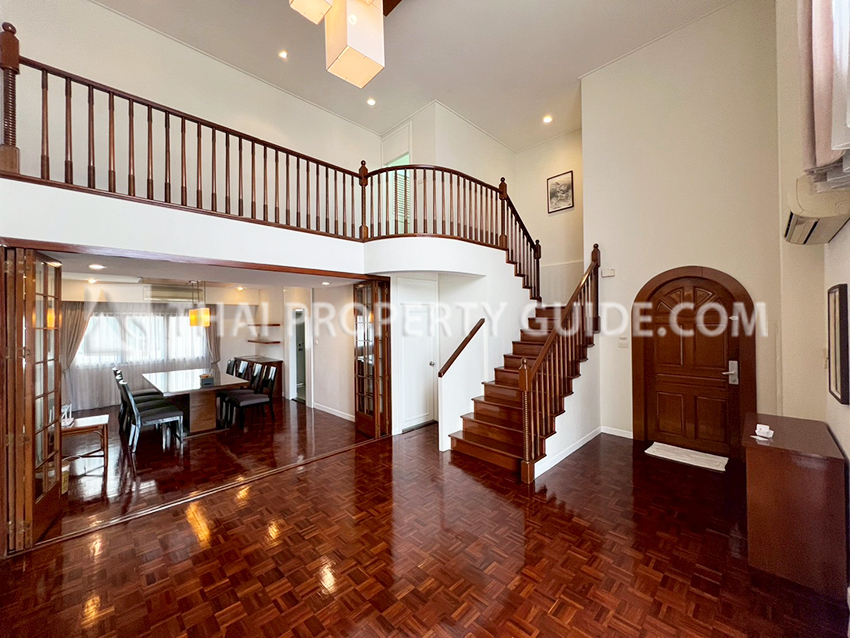 Penthouse in Ploenchit 