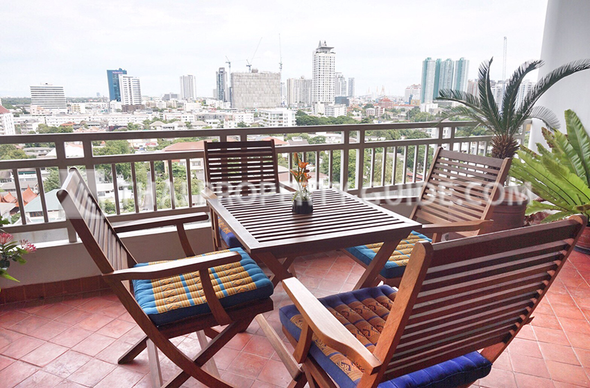 Penthouse in Sathorn 