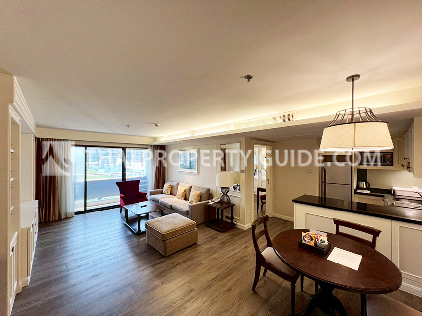 Service Apartment in Ploenchit