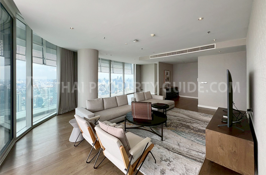 Service Apartment for rent in Ploenchit