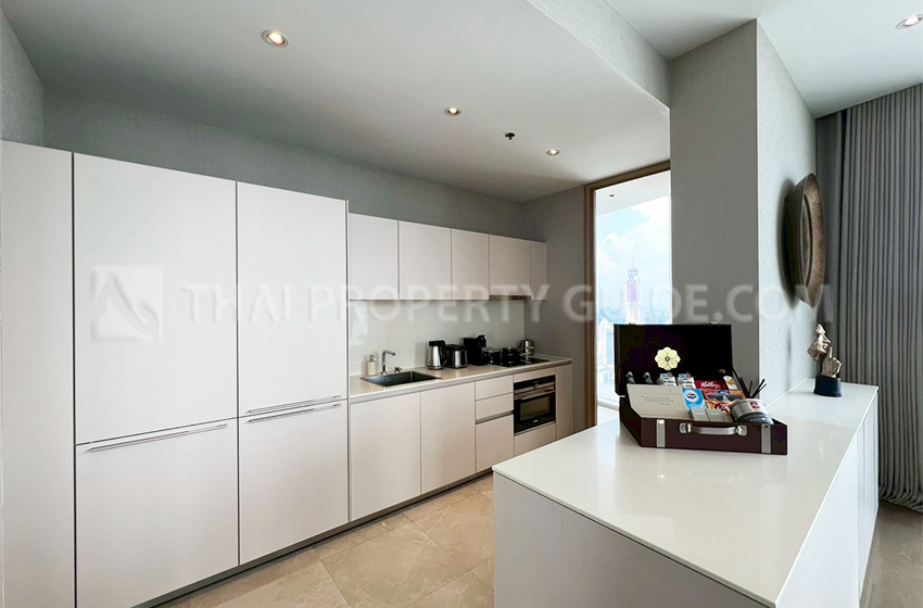 Service Apartment in Ploenchit