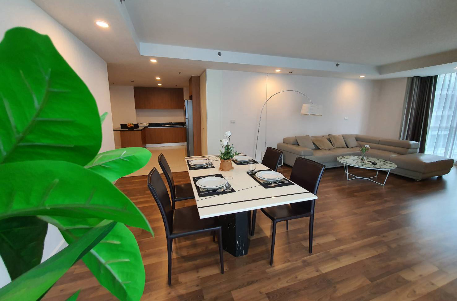 Service Apartment in Ploenchit 