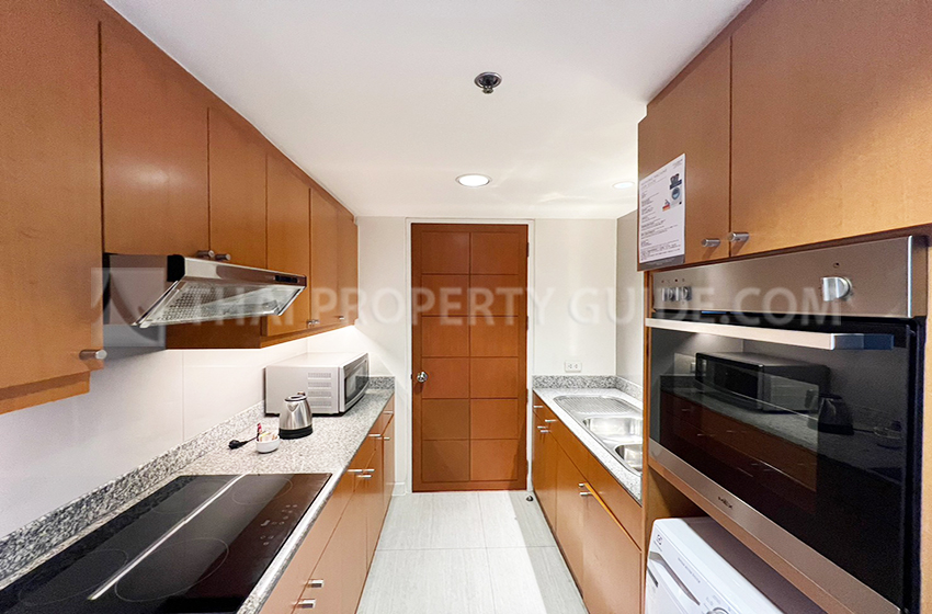 Service Apartment in Sathorn 