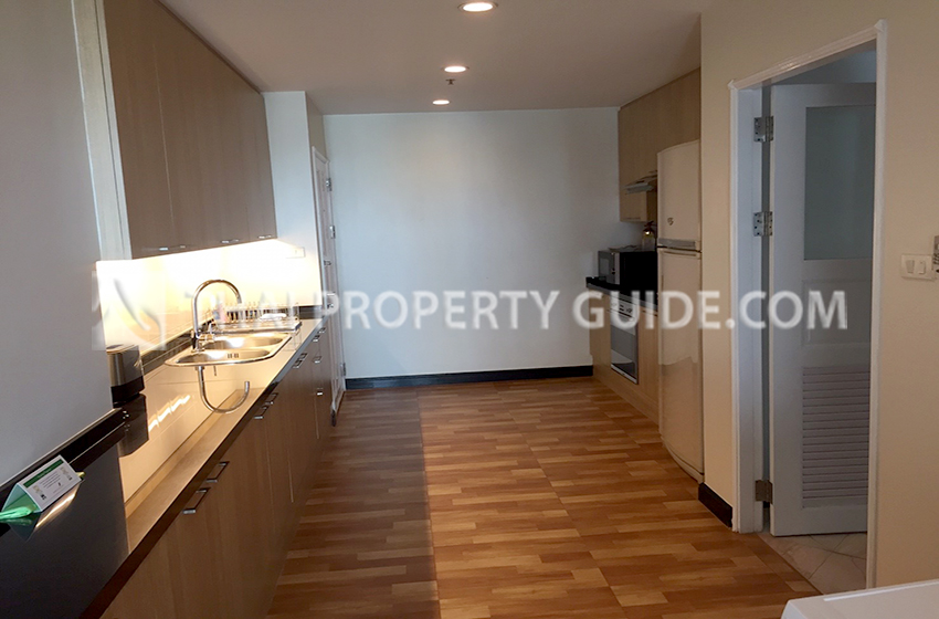 Service Apartment in Sathorn 