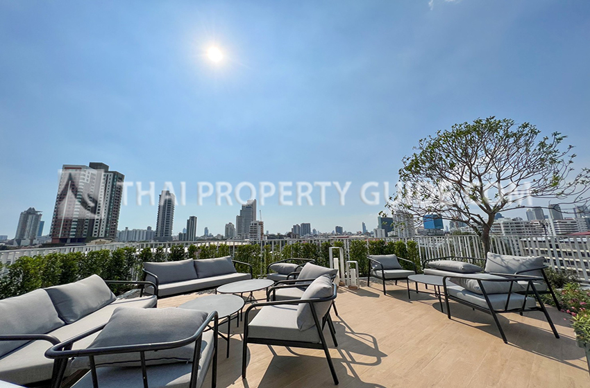 Service Apartment in Sathorn 