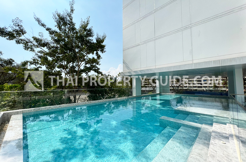 Service Apartment in Sathorn 
