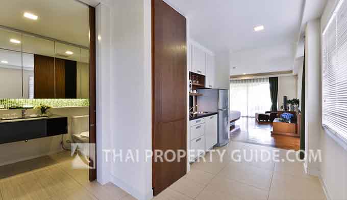 Service Apartment in Srinakarin 