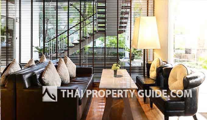 Service Apartment in Srinakarin 