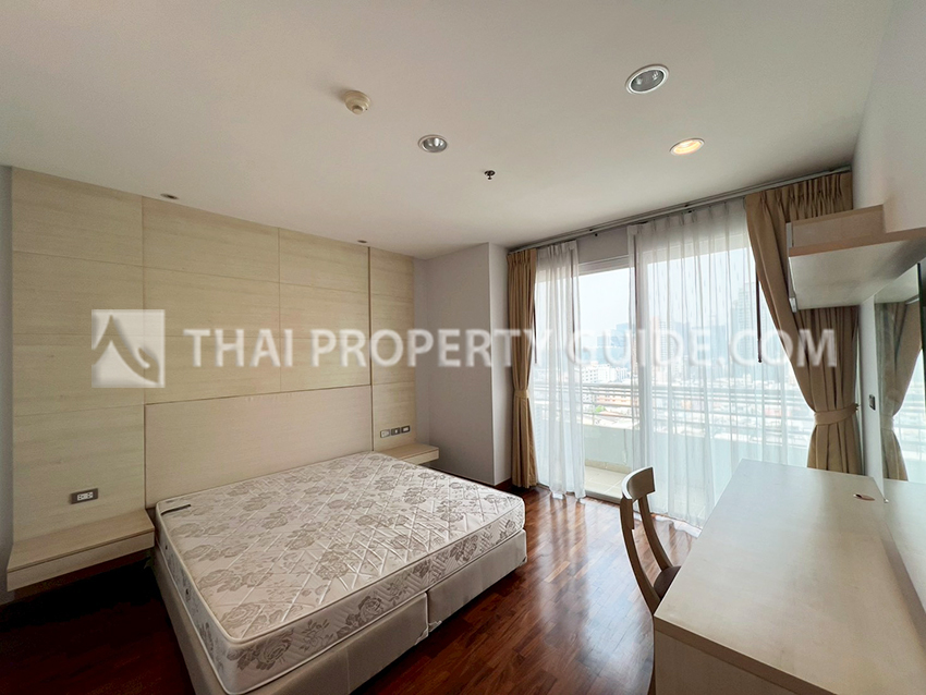 Service Apartment in Sukhumvit 
