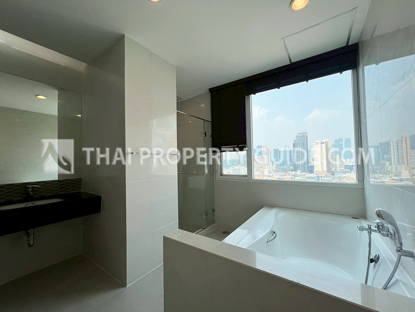 Service Apartment in Sukhumvit 