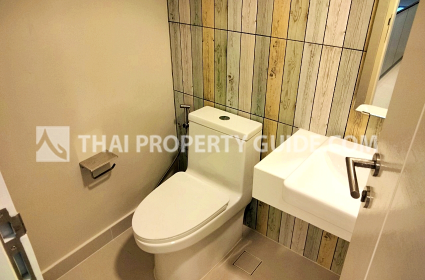 Townhouse in Bangnatrad 