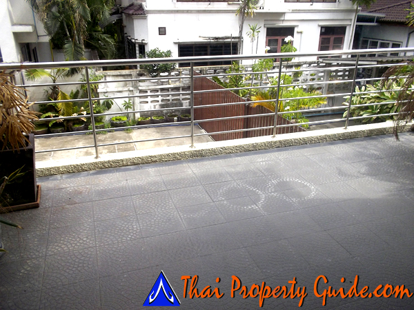 Townhouse in Ploenchit 