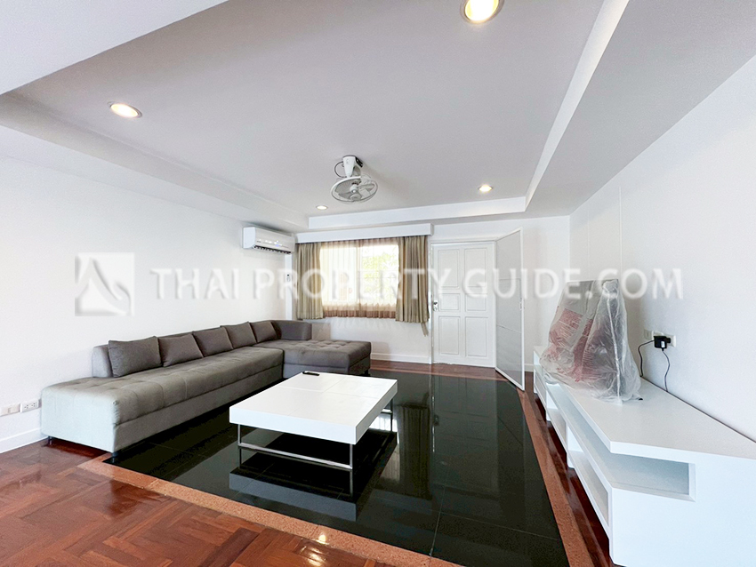 Townhouse for rent in Sathorn