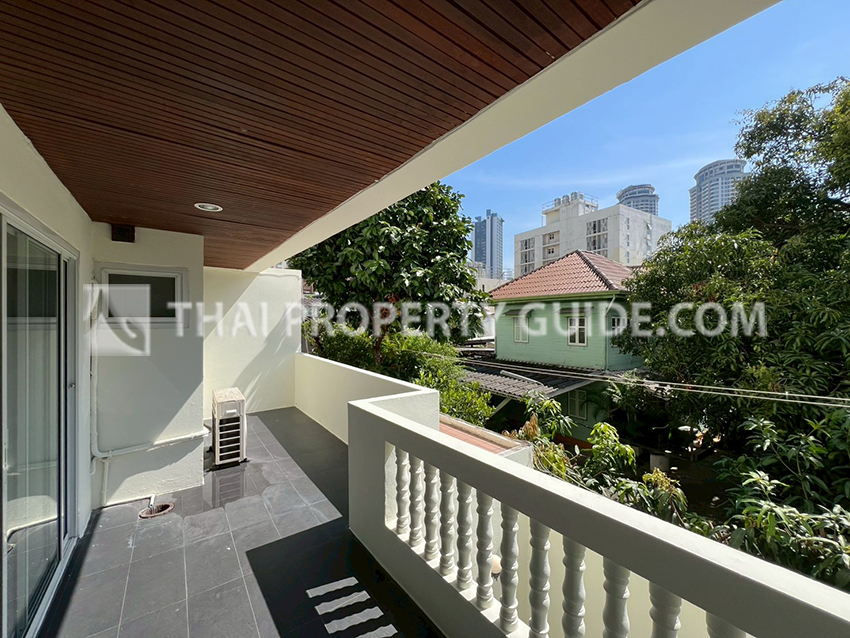 Townhouse in Sathorn 