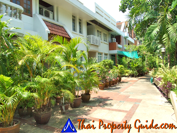 Townhouse in Sukhumvit 