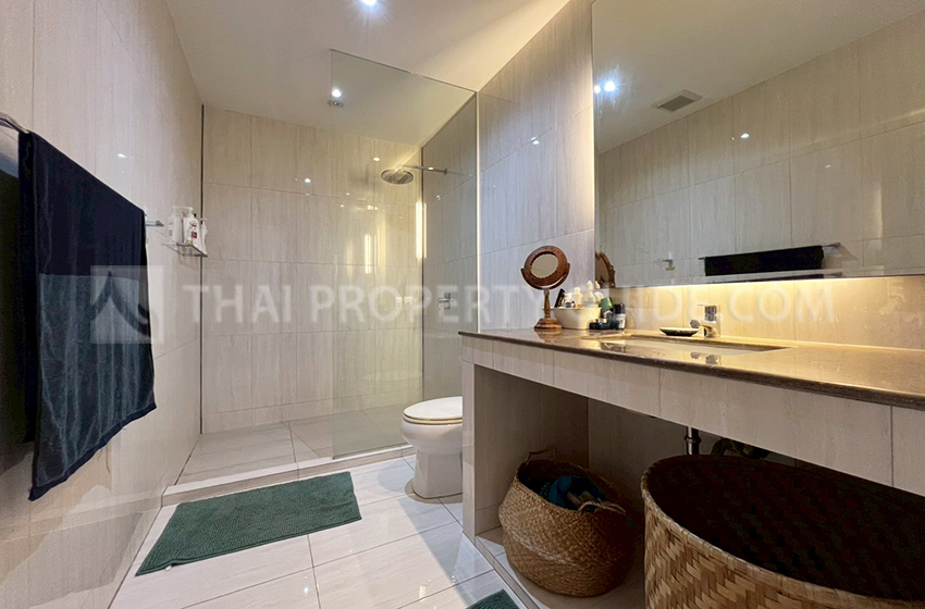 Townhouse in Sukhumvit 