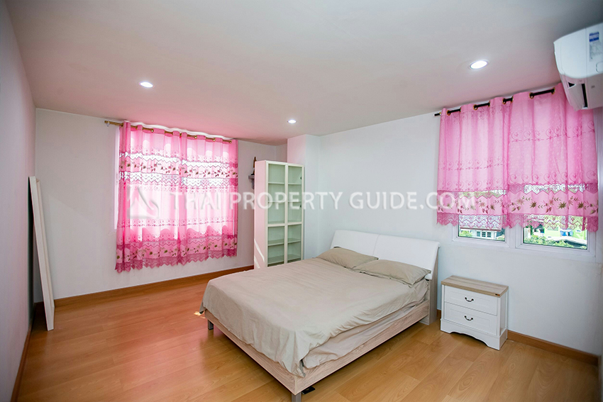 Townhouse in Sukhumvit 
