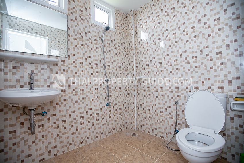 Townhouse in Sukhumvit 