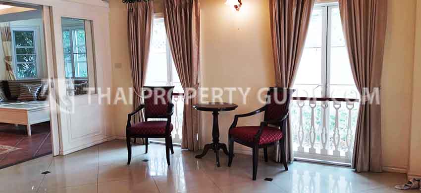 Townhouse in Sukhumvit 