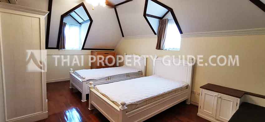 Townhouse in Sukhumvit 