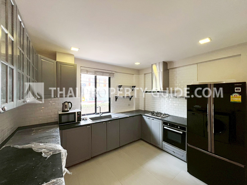 Townhouse in Sukhumvit 
